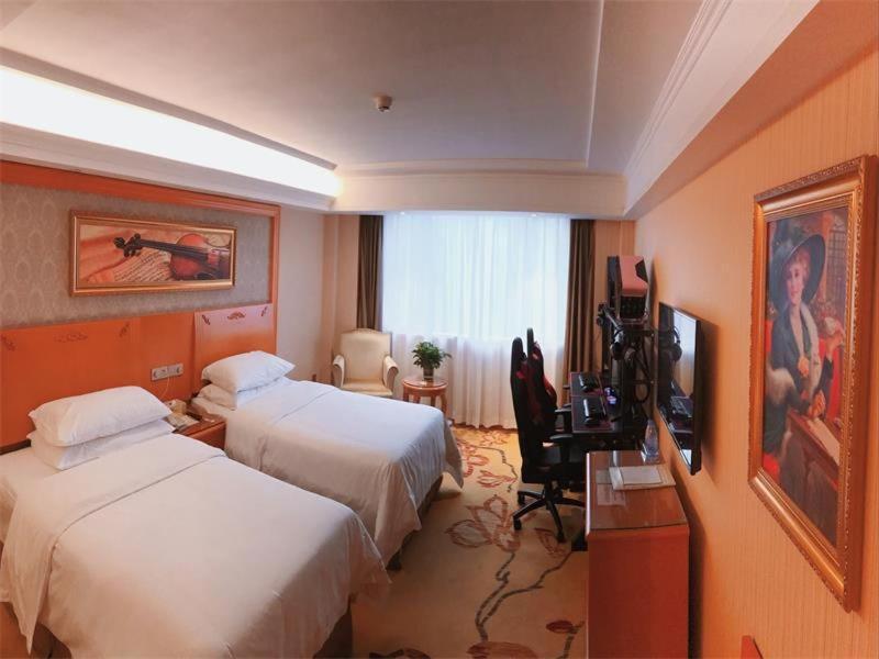 Vienna Hotel Zhongshan Central Coach Station Csangcsou Kültér fotó